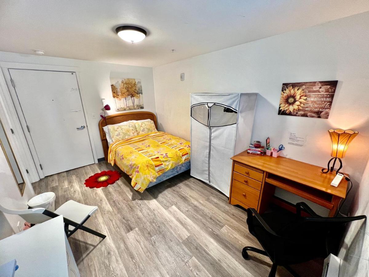 Micro Studio Apartment 10 Minutes Walk To University Of Washington Seattle Zewnętrze zdjęcie